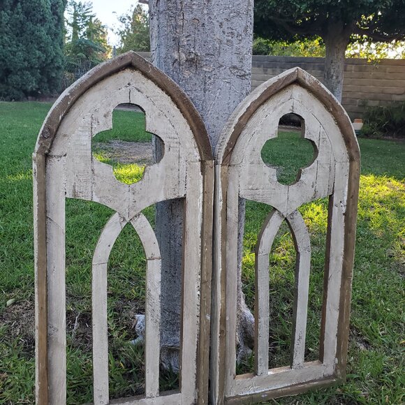 Arch Wood, Cathedral Window, Rustic, Distress White Camptito Set of 2, 27" H - Picture 3 of 4